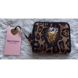 Juicy Couture Juicy Romance Coin Zip Around Wallet Natural Leopard NEW